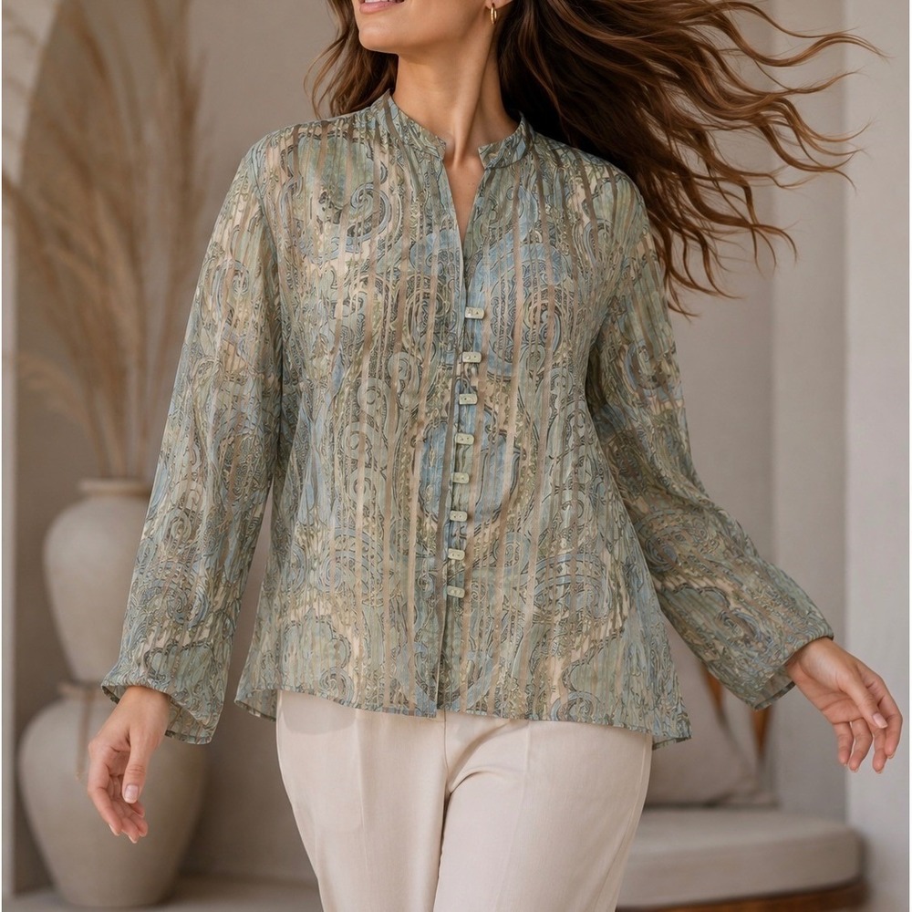 JH Collectibles Petite Blouse Women XL Green Paisley Metallic Stripe NWT Button